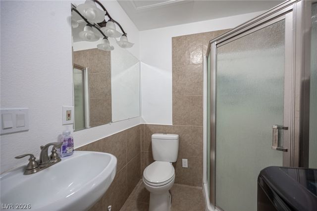 7100 King Solomons Court, Las Vegas, NV 89117