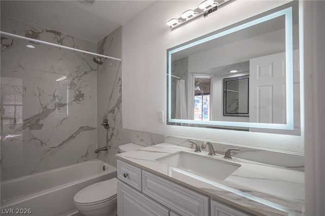 7100 King Solomons Court, Las Vegas, NV 89117