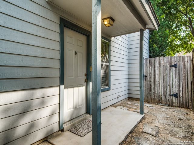 7831 RUSTIC PARK, San Antonio, TX 78240