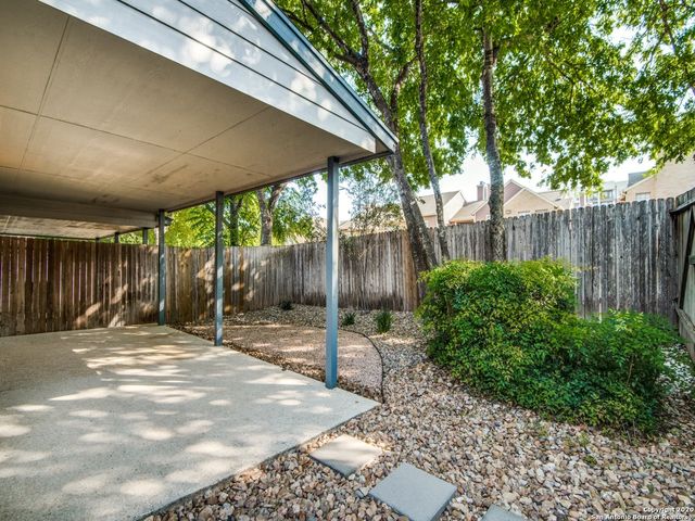 7831 RUSTIC PARK, San Antonio, TX 78240