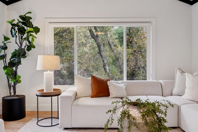 2566 2566 Lancaster Rd, Hayward, CA 94542