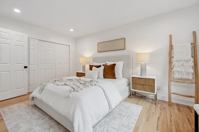 2566 2566 Lancaster Rd, Hayward, CA 94542