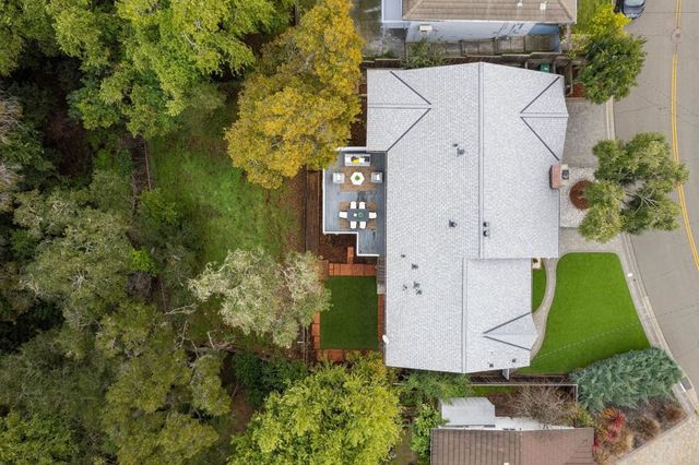 2566 2566 Lancaster Rd, Hayward, CA 94542