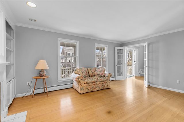 17 Bayside Avenue, Newport, RI 02840