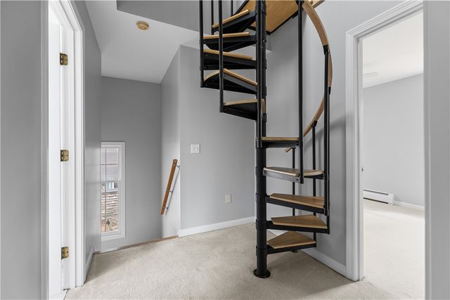 17 Bayside Avenue, Newport, RI 02840