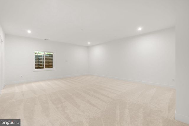 38652 JOHN WOLFORD RD, Waterford, VA 20197