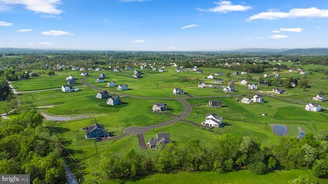 38652 JOHN WOLFORD RD, Waterford, VA 20197