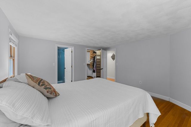 45 Wachusett Ave, Shrewsbury, MA 01545