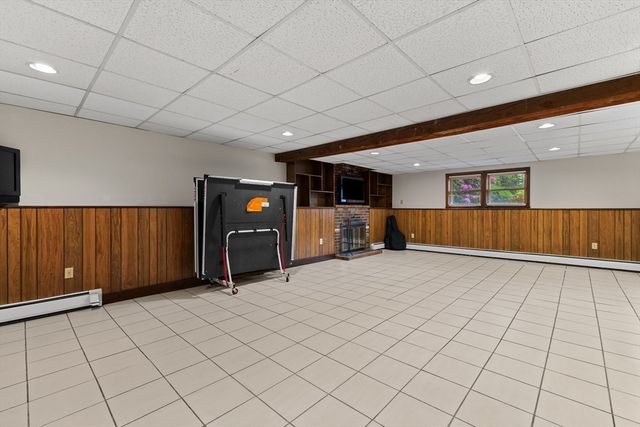 45 Wachusett Ave, Shrewsbury, MA 01545