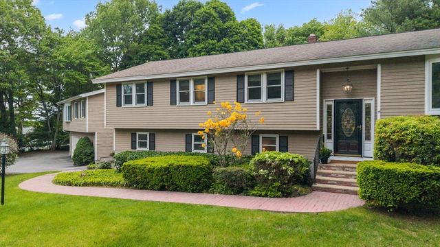 45 Wachusett Ave, Shrewsbury, MA 01545