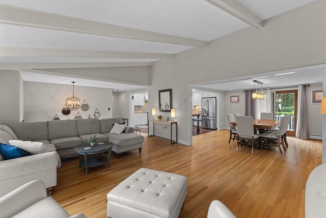 45 Wachusett Ave, Shrewsbury, MA 01545