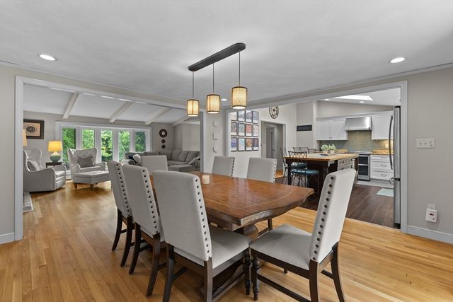 45 Wachusett Ave, Shrewsbury, MA 01545