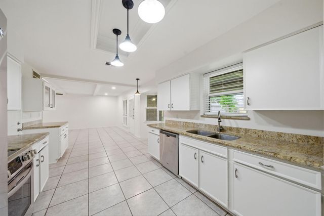 10311 Westray Street, Houston, TX 77043