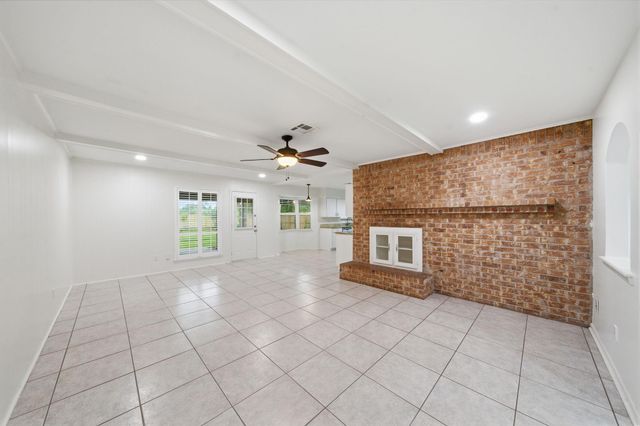 10311 Westray Street, Houston, TX 77043