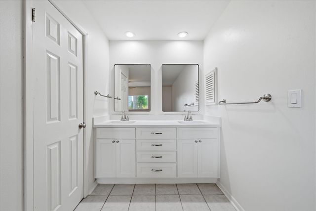 10311 Westray Street, Houston, TX 77043