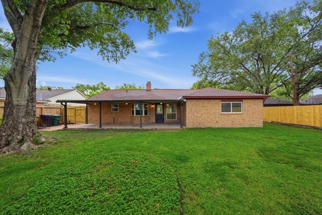 10311 Westray Street, Houston, TX 77043