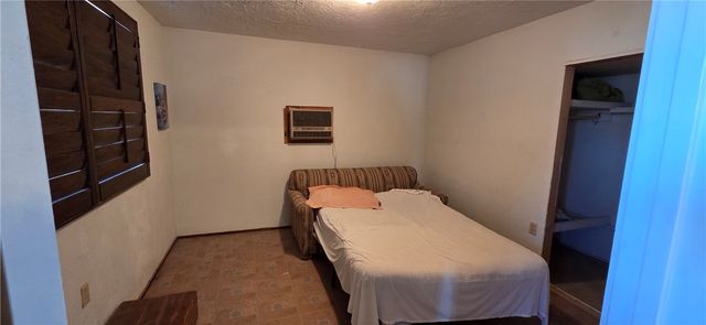 820 S Elfrida Road, Golden Valley, AZ 86413