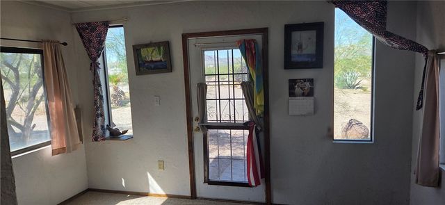 820 S Elfrida Road, Golden Valley, AZ 86413