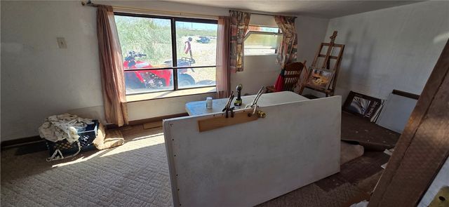 820 S Elfrida Road, Golden Valley, AZ 86413