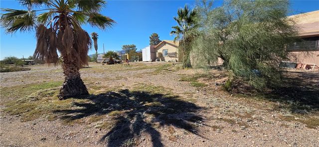 820 S Elfrida Road, Golden Valley, AZ 86413