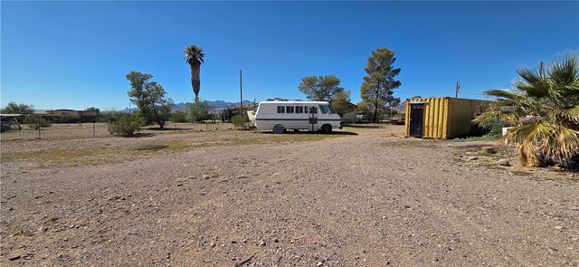 820 S Elfrida Road, Golden Valley, AZ 86413