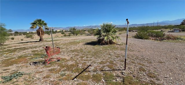 820 S Elfrida Road, Golden Valley, AZ 86413