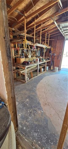 820 S Elfrida Road, Golden Valley, AZ 86413