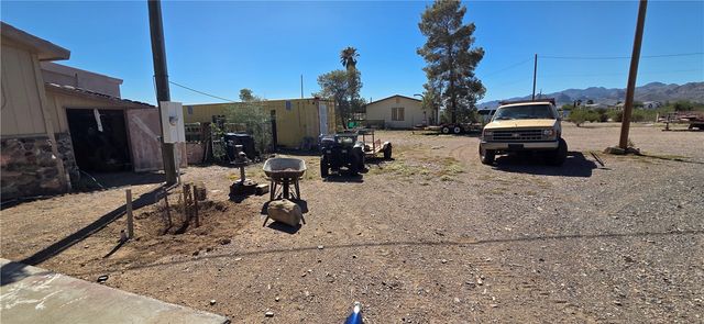 820 S Elfrida Road, Golden Valley, AZ 86413