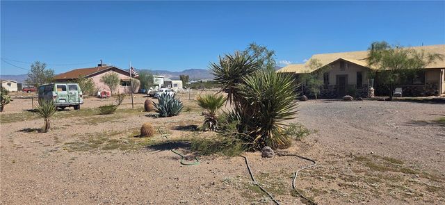 820 S Elfrida Road, Golden Valley, AZ 86413