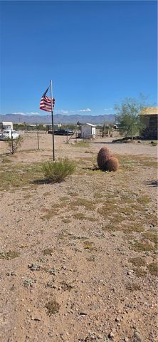 820 S Elfrida Road, Golden Valley, AZ 86413