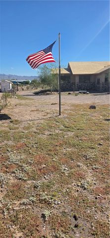 820 S Elfrida Road, Golden Valley, AZ 86413