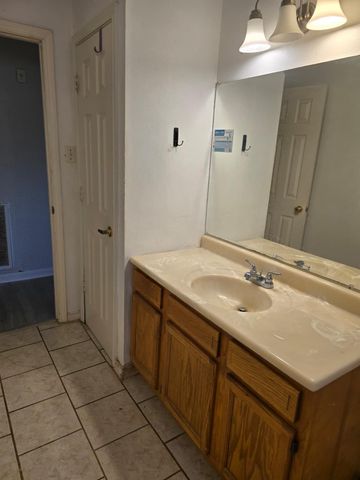 11606 Glenhollow Drive, Houston, TX 77048