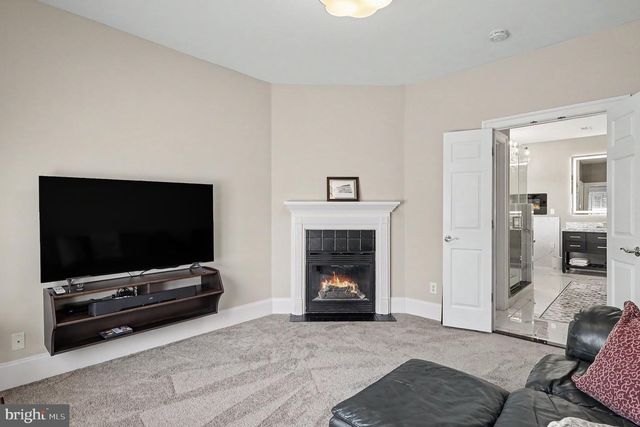 801 ARMISTEAD ST, Winchester, VA 22601