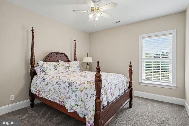 801 ARMISTEAD ST, Winchester, VA 22601
