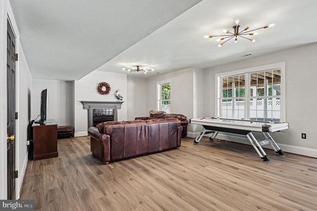 801 ARMISTEAD ST, Winchester, VA 22601
