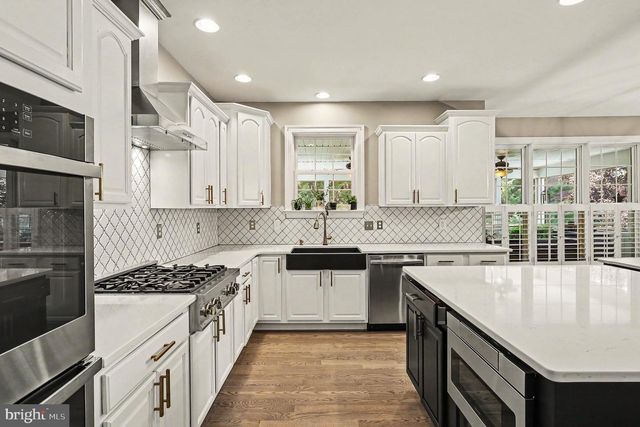 801 ARMISTEAD ST, Winchester, VA 22601