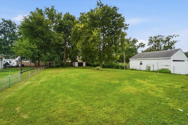 744 Central Avenue, Evansdale, IA 50707