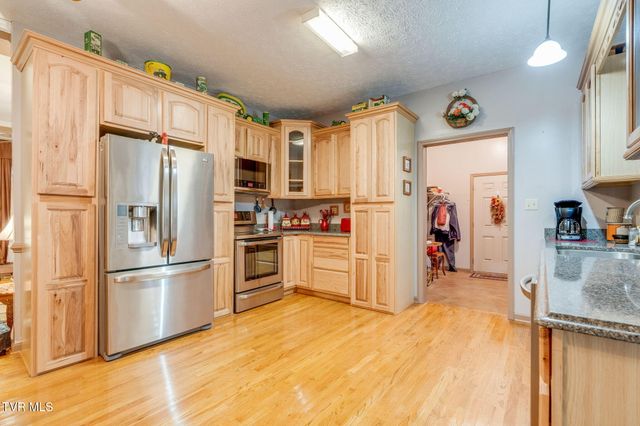 149 Plazz Avenue, Johnson City, TN 37601