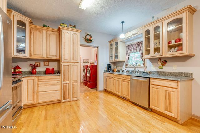 149 Plazz Avenue, Johnson City, TN 37601