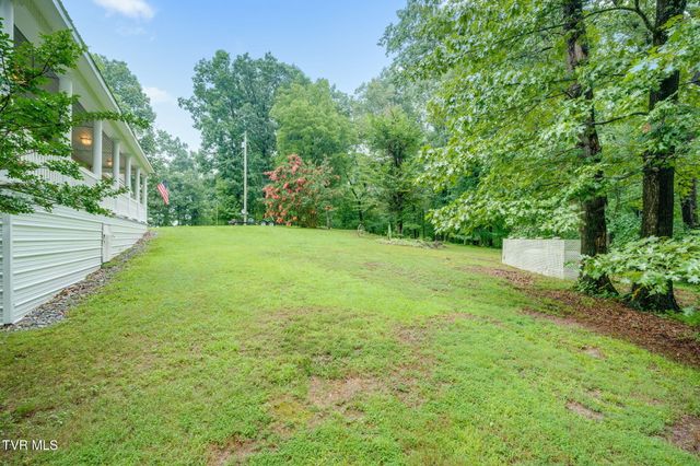 149 Plazz Avenue, Johnson City, TN 37601