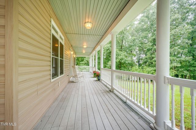 149 Plazz Avenue, Johnson City, TN 37601