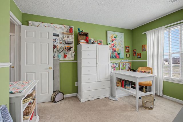 397 Canaan Rd, Columbia, TN 38401