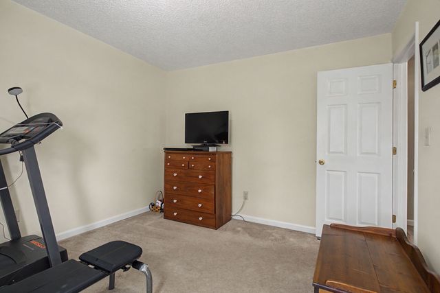 397 Canaan Rd, Columbia, TN 38401