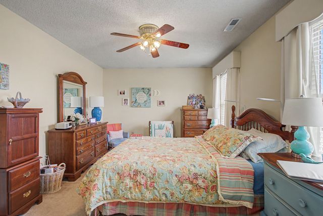 397 Canaan Rd, Columbia, TN 38401