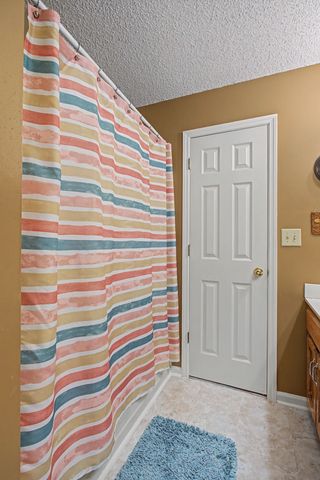 397 Canaan Rd, Columbia, TN 38401