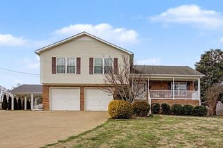 397 Canaan Rd, Columbia, TN 38401