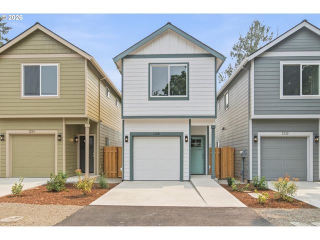 1228 Se 151 St Ave, Portland, OR 97233