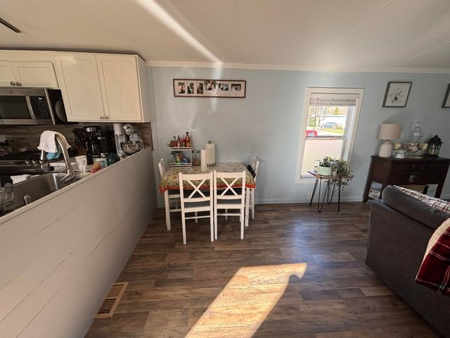 48 Lower Circle Extension, Richmond, VT 05477