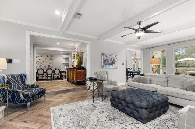 5827 Mountain View Drive, Houston, TX 77345