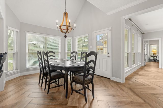 5827 Mountain View Drive, Houston, TX 77345